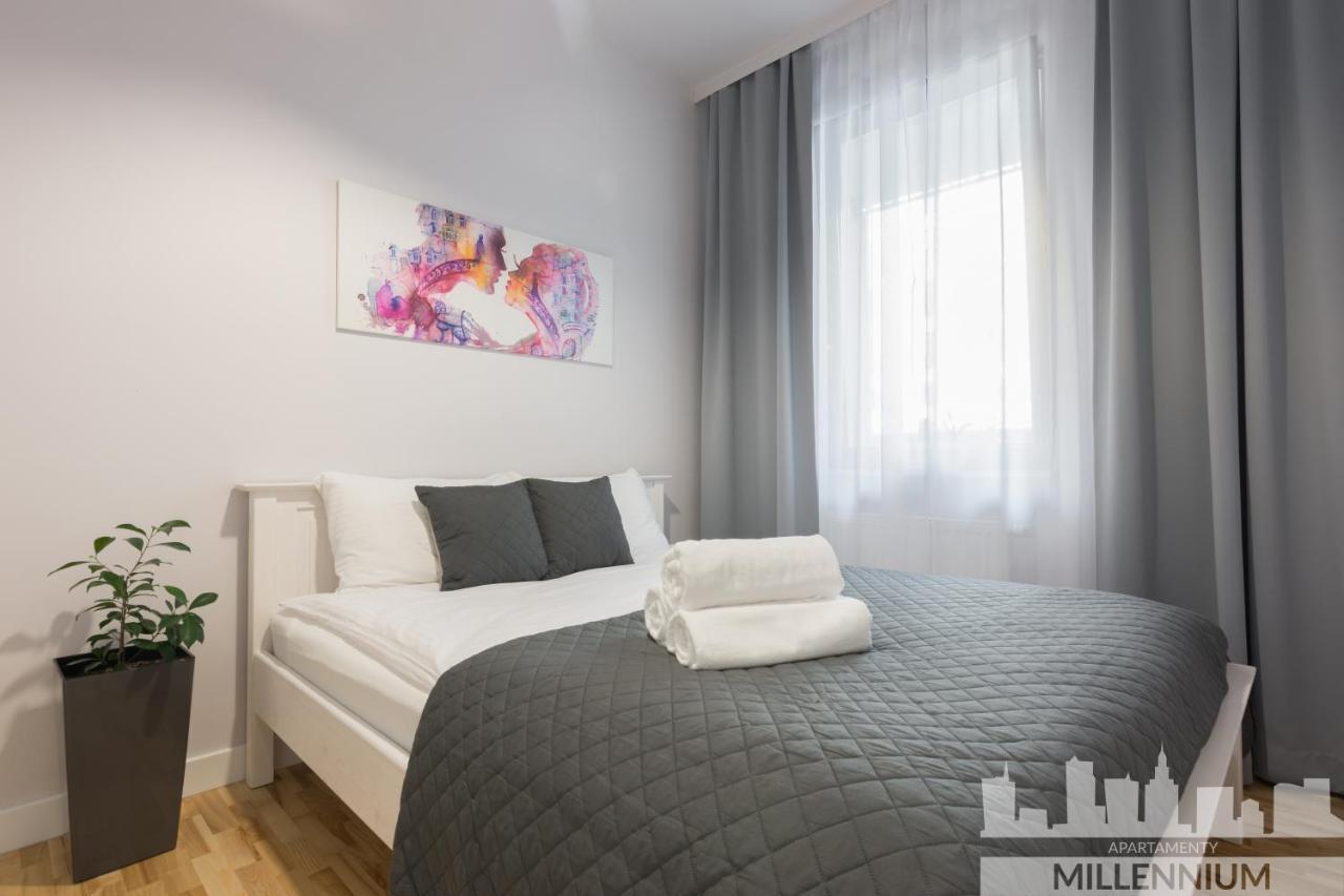 Millennium Awangarda Grey Apartment วอร์ซอ ภายนอก รูปภาพ