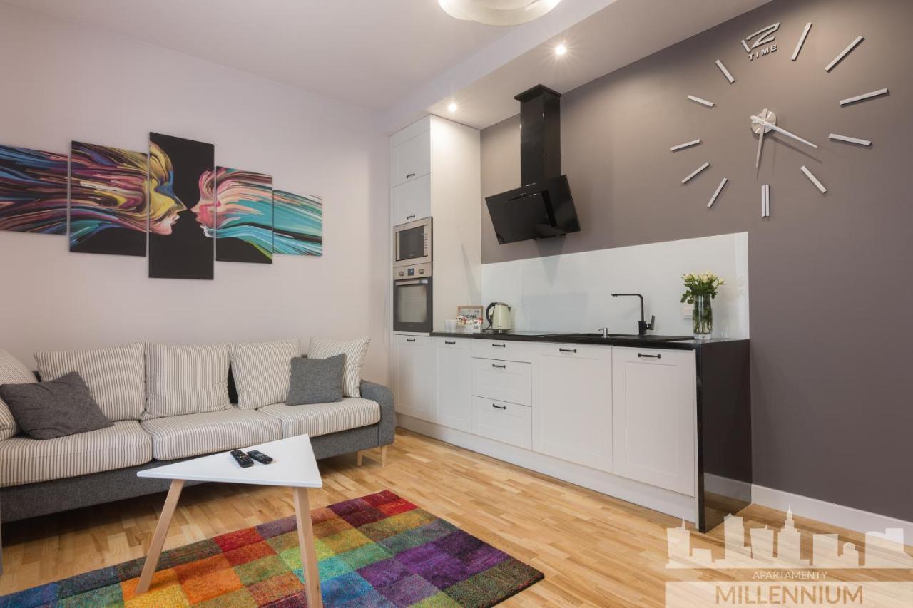 Millennium Awangarda Grey Apartment วอร์ซอ ภายนอก รูปภาพ
